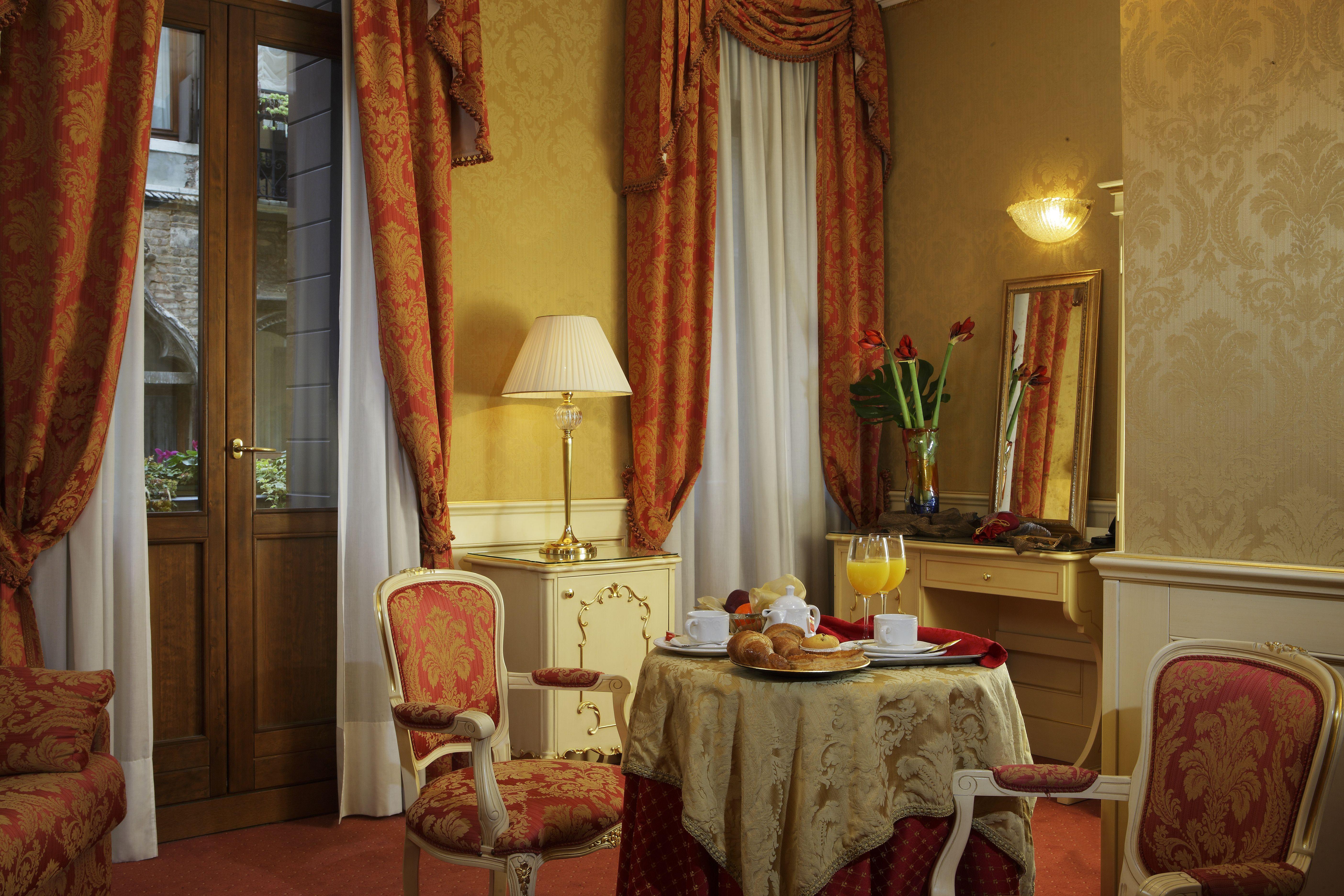 Hotel Becher Benátky Pokoj fotografie